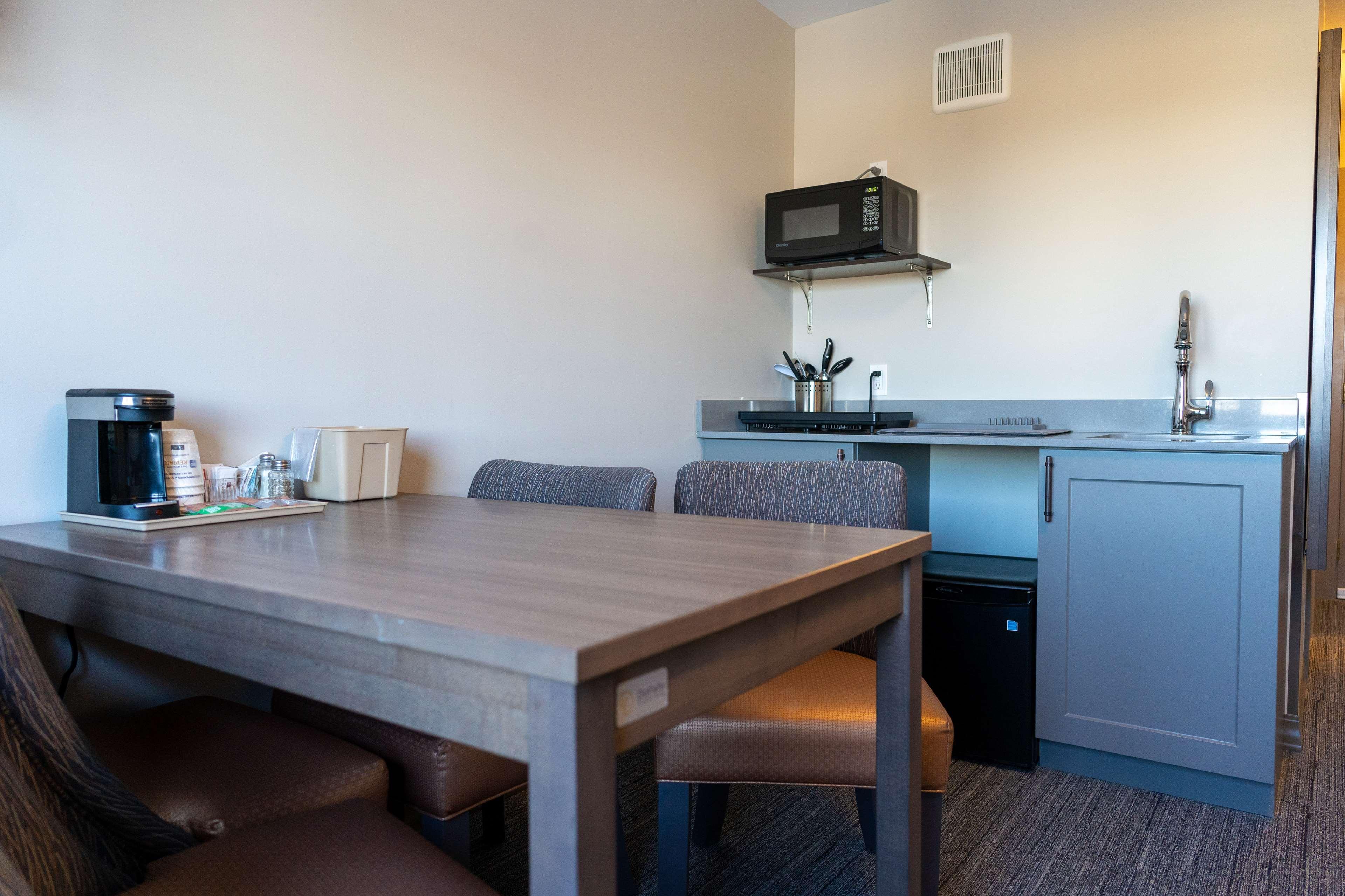 Best Western Gold Rush Inn Whitehorse Esterno foto