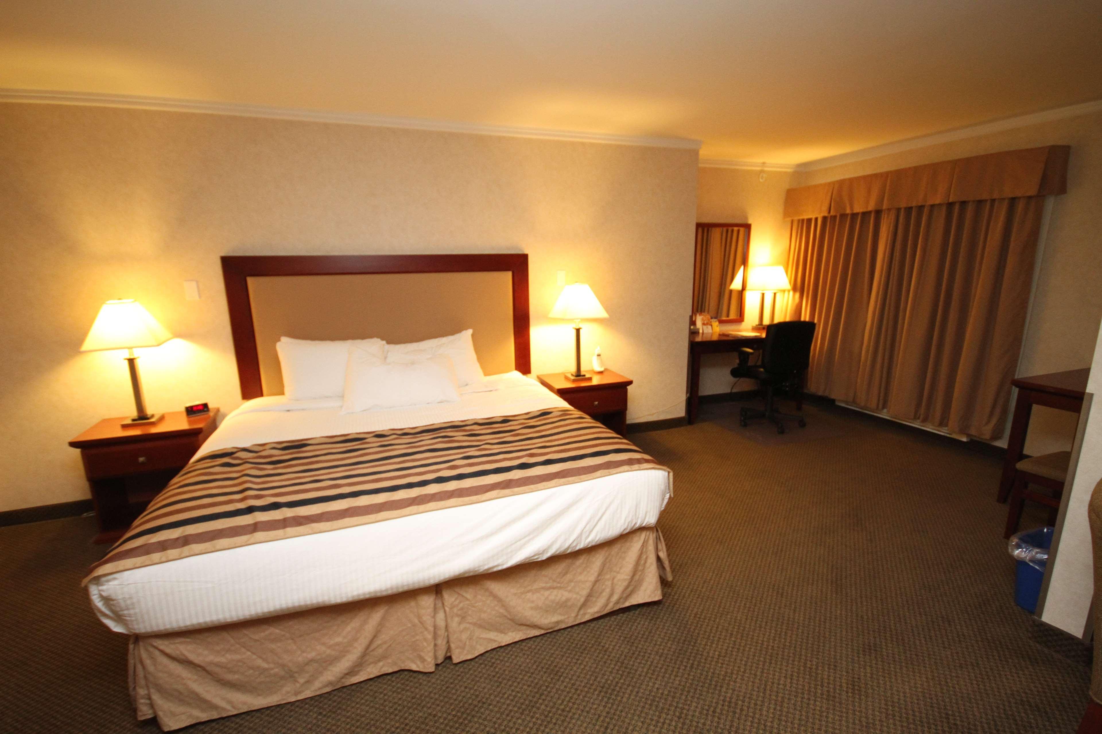 Best Western Gold Rush Inn Whitehorse Esterno foto