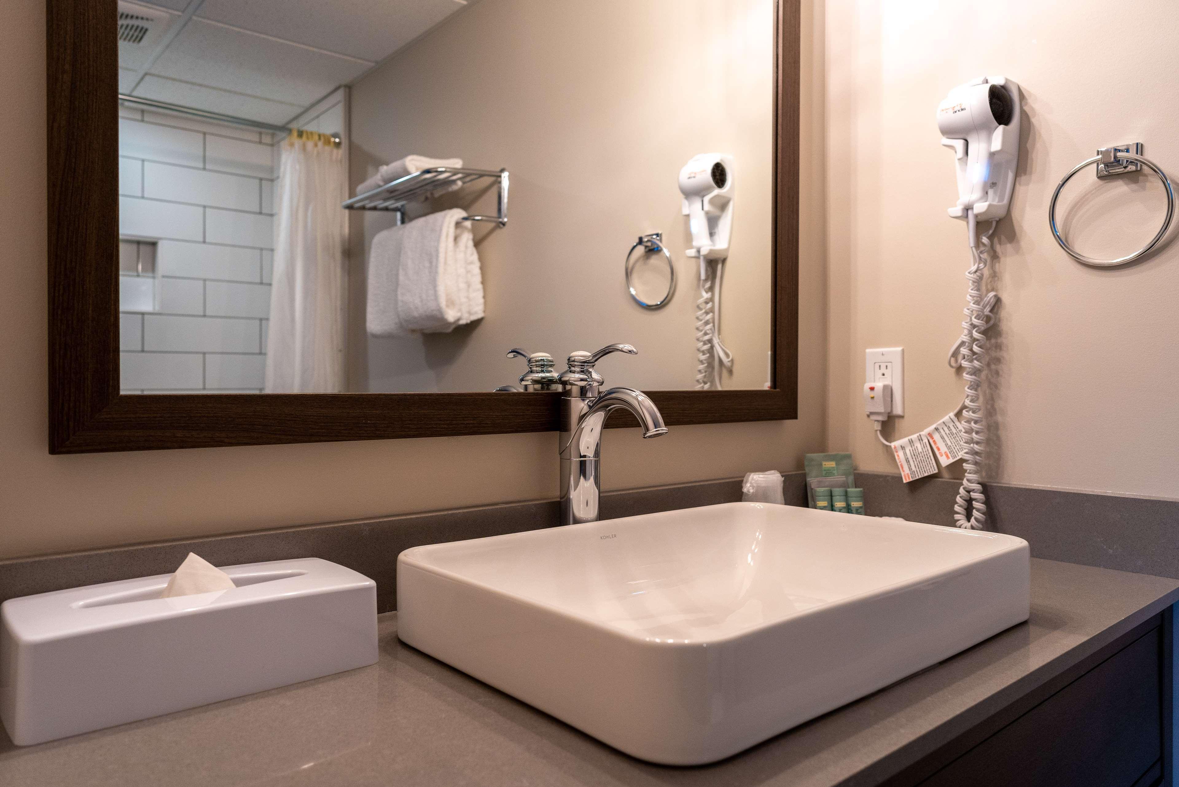 Best Western Gold Rush Inn Whitehorse Esterno foto